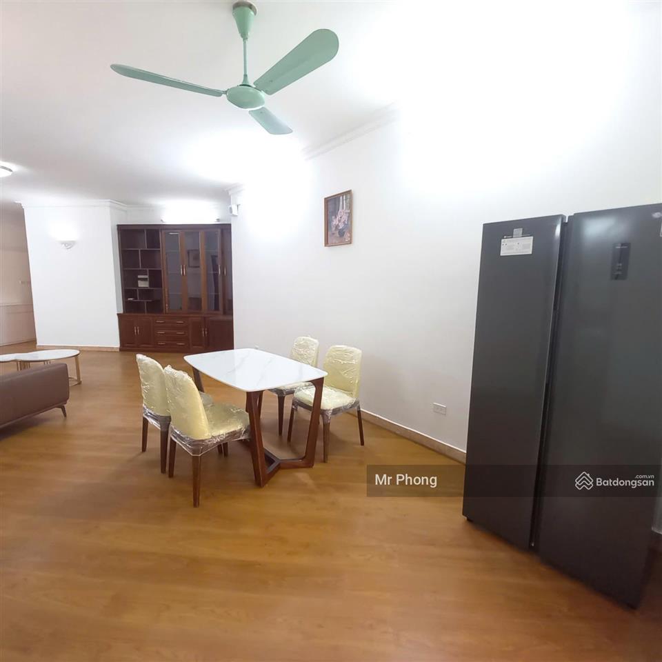 Chính chủ kí gửi cho thuê căn hộ 17t5 hoàng đạo thúy 2 phòng ngủ full đồ 120m² giá chỉ 15,5 triệu