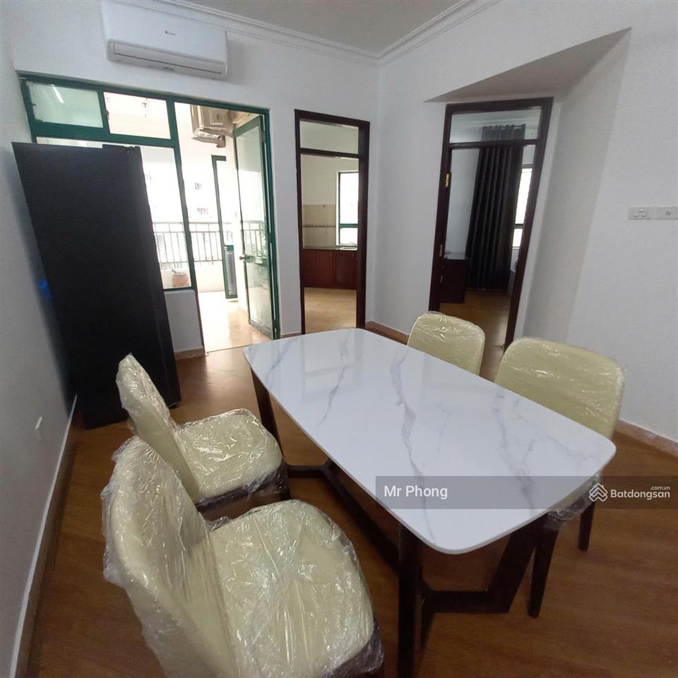 Chính chủ kí gửi cho thuê căn hộ 17t5 hoàng đạo thúy 2 phòng ngủ full đồ 120m² giá chỉ 15,5 triệu