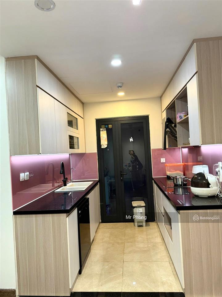 Cho thuê gấp căn hộ gold season 47 nguyễn tuân 2ngủ full nội thất,78m2 giá cho thuê chỉ 14.5 triệu