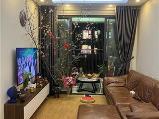 Bán căn 3pn 96m2 view hồ 2 ban công tầng cao đẹp nhất ct3 gelexia