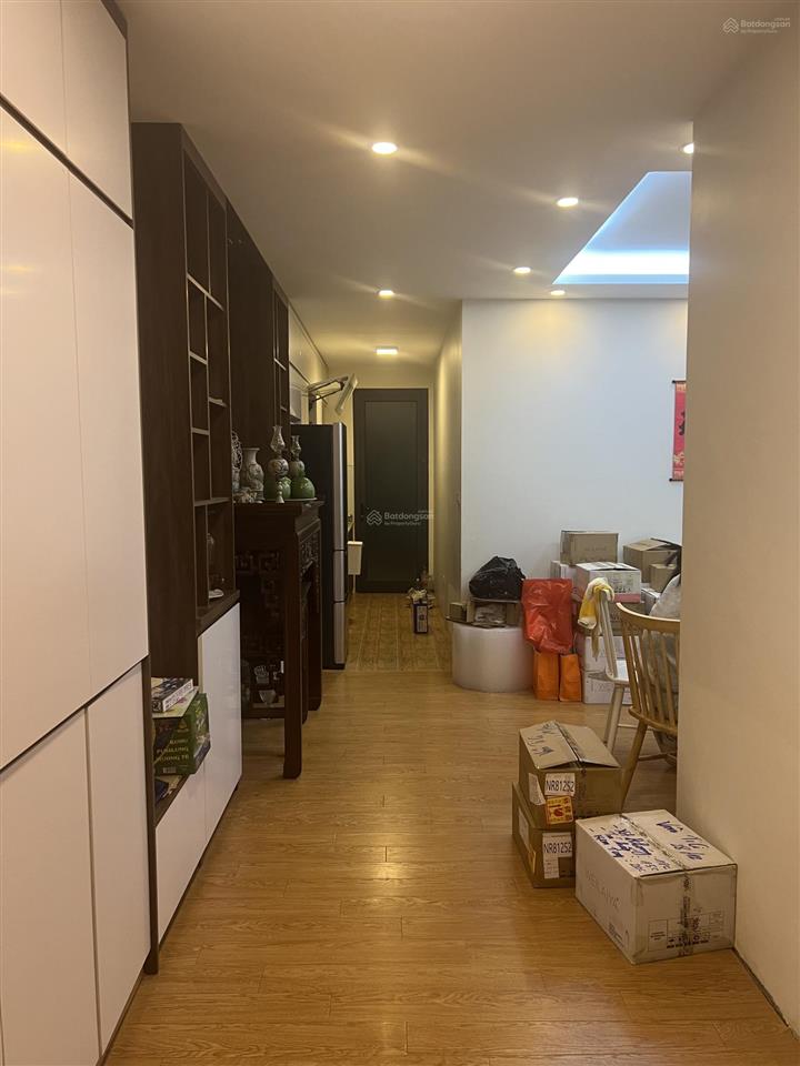 Bán căn 3pn 96m2 view hồ 2 ban công tầng cao đẹp nhất ct3 gelexia