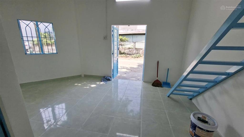 Cho thuê nhà căn góc  hẻm xe hơi 8m  tam đa, trường thạnh, quận 9 cũ