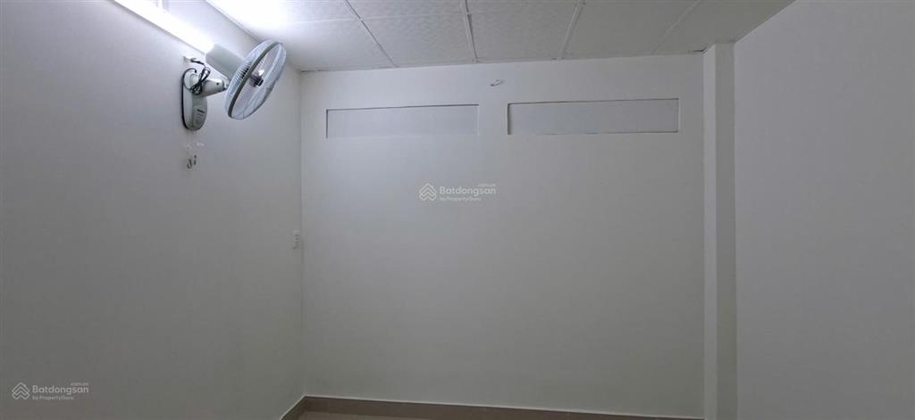 Cho thuê nhà mặt tiền đường số 9 tam đa, 3pn  73,7m²  2 tầng  long trường