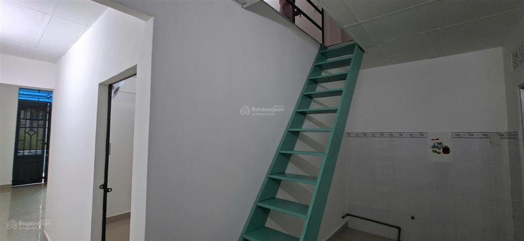 Cho thuê nhà mặt tiền đường số 9 tam đa, 3pn  73,7m²  2 tầng  long trường