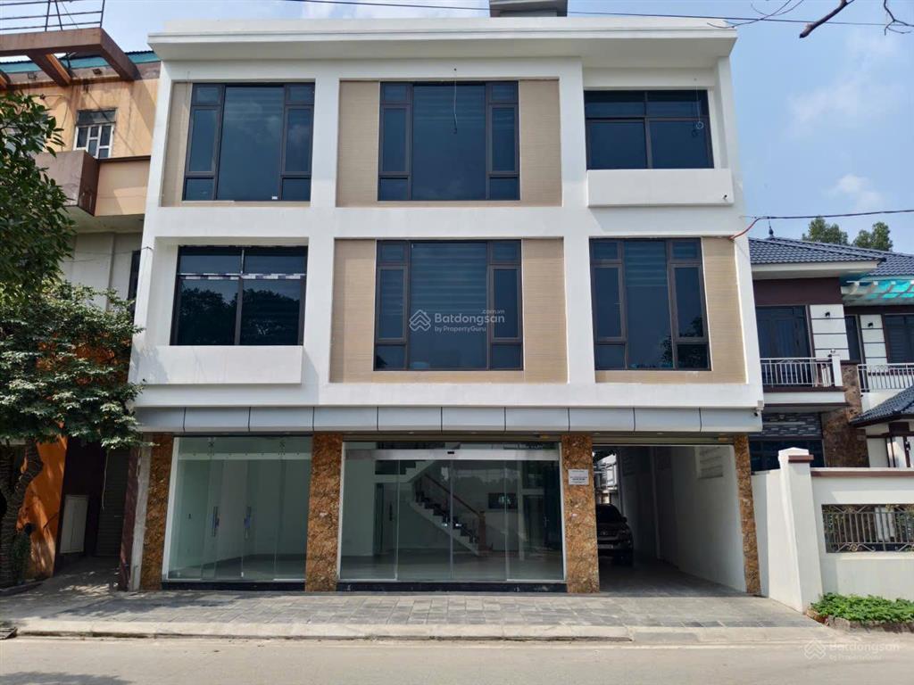 Cho thuê vp mặt tiền gần đường lê văn lương, tại xã nghĩa trụ, hưng yên, đường 10m, dt 250m2x3 tầng