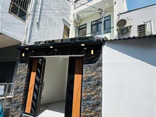 Nhà đẹp sát mặt tiền âu cơ  4x15m 1 trệt 2 lầu 3pn 4wc hẻm xe hơi