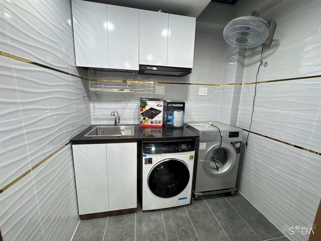 Nhà chdv 4x15m 1 trệt 3 lầu 7pn 7wc full nội thất hxh trần văn cẩn  doanh thu 40tr