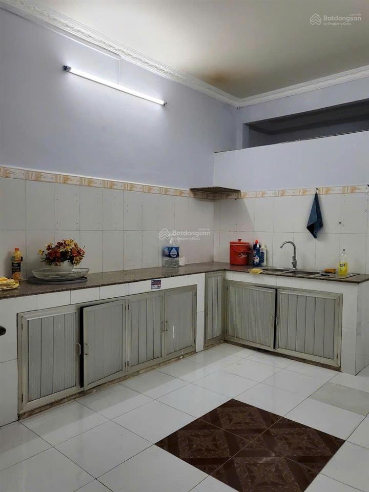 Cho thuê nhà trệt lầu 3pn hẻm trần xuân soạn