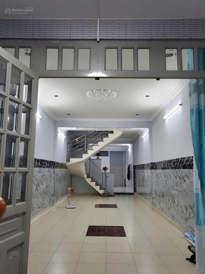 Cho thuê nhà trệt lầu 3pn hẻm trần xuân soạn