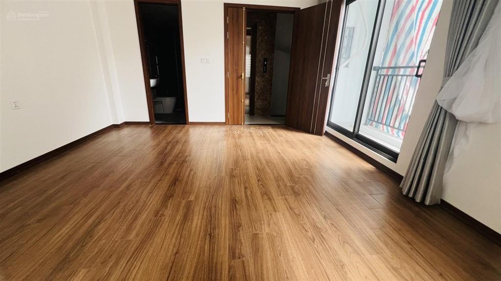 Bán nhà 6 tầng thang máy cầu diễn gần phố gần oto ko qh 48m chỉ 9.5 tỷ