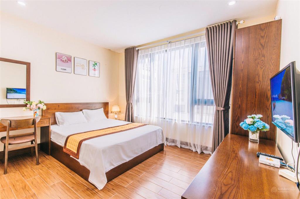 Gd cần bán căn villa gồm 7pn full nội thất kinh doanh du lịch nghỉ dưỡng biển