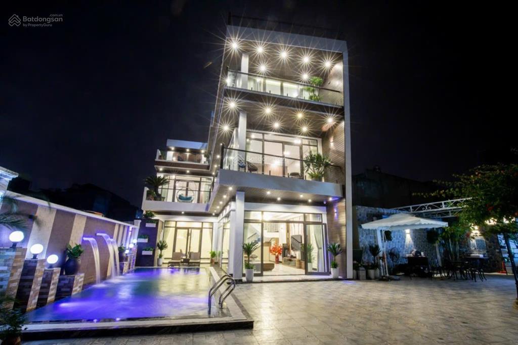 Gd cần bán nhanh cặp tđc quảng trường biển sầm sơn bên cạnh khu nhạc nước phố đi bộ,lô 2 đường hồ x