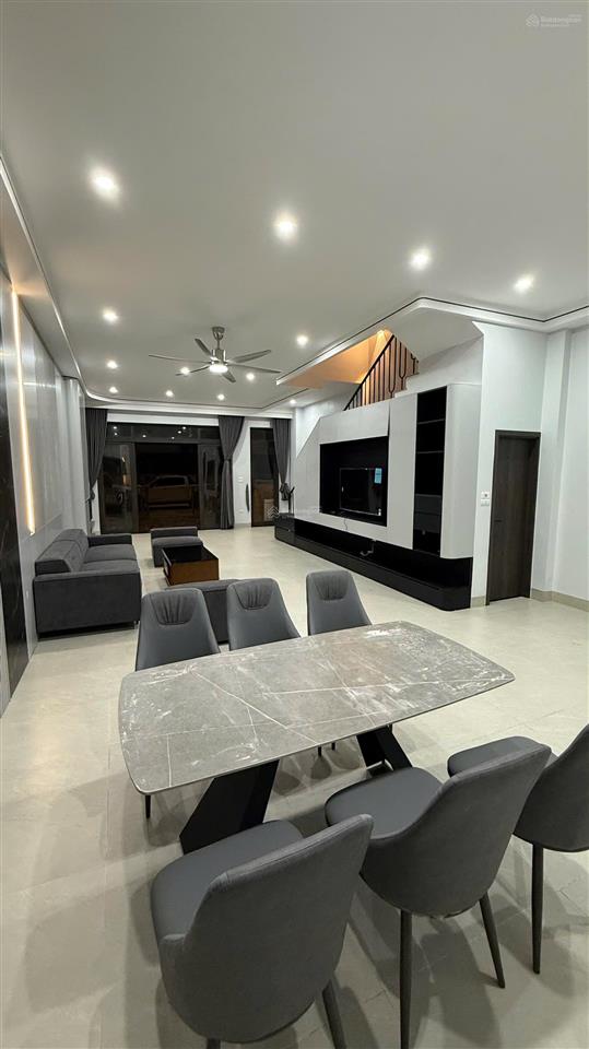 Chủ nhà ngộp  bán gấp siêu phẩm sh333 centa city ngay ngã 4 trung tâm  sẵn hđ thuê 540tr/3năm