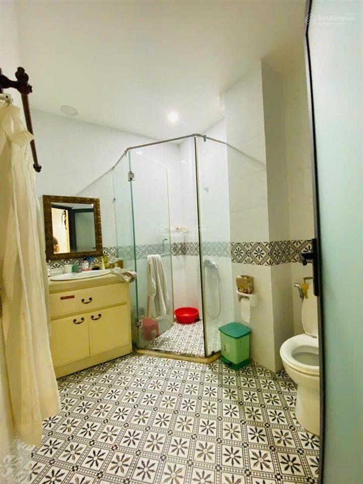 Gấp  nhà calmette quận 1 42m2 ngang 3m8 4 tầng 3 pn  thương lượng ngay chủ