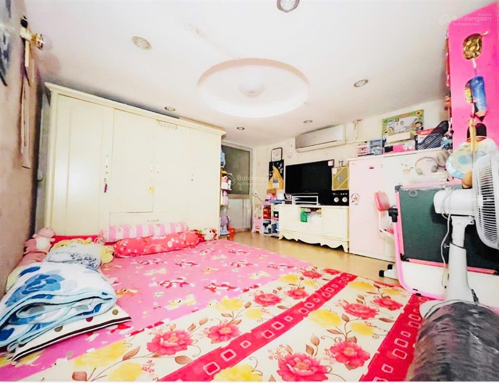 Gấp bán nhà cống quỳnh quận 1 41m2 ngang 3m6 2 tầng chỉ 6 tỷ x thương lượng