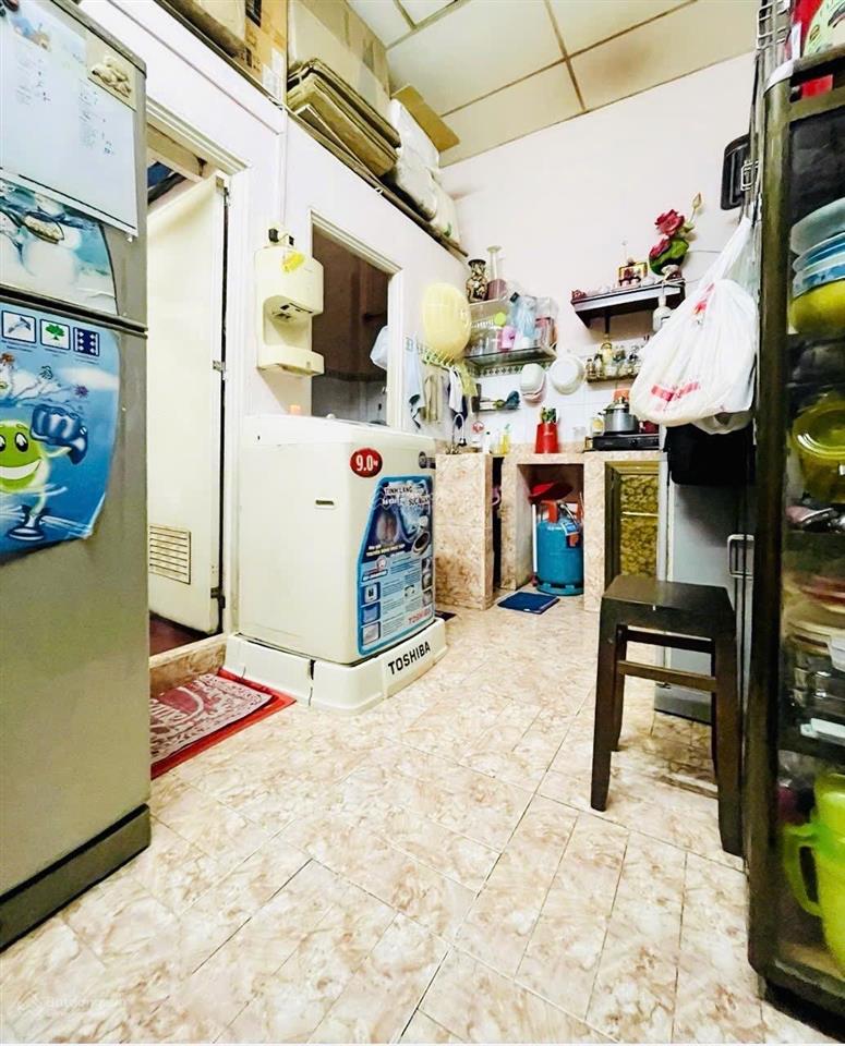 Gấp bán nhà cống quỳnh quận 1 41m2 ngang 3m6 2 tầng chỉ 6 tỷ x thương lượng