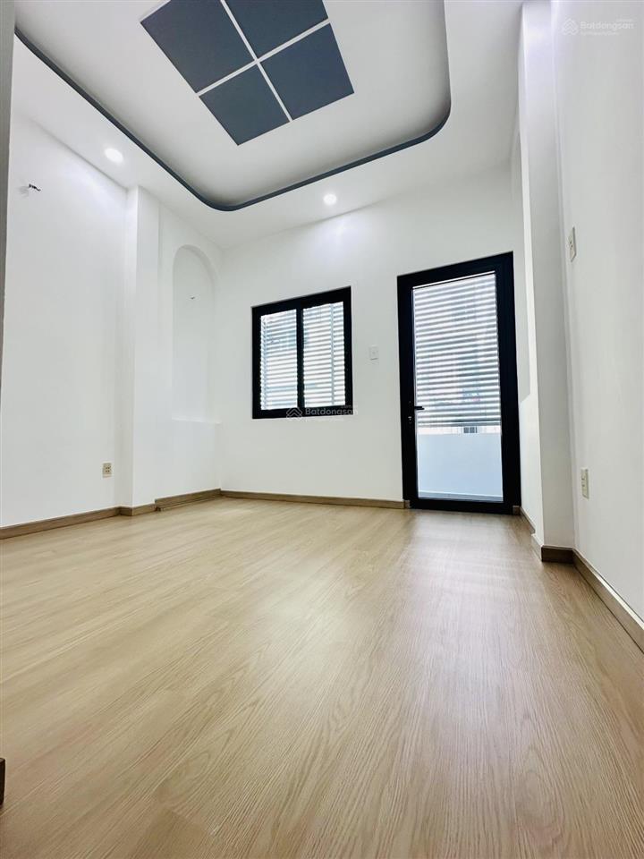 Nhà đẹp quận 10 cạnh phố đi bộ  33m2 4 tầng btct 5 pn chỉ 7 tỷ 4