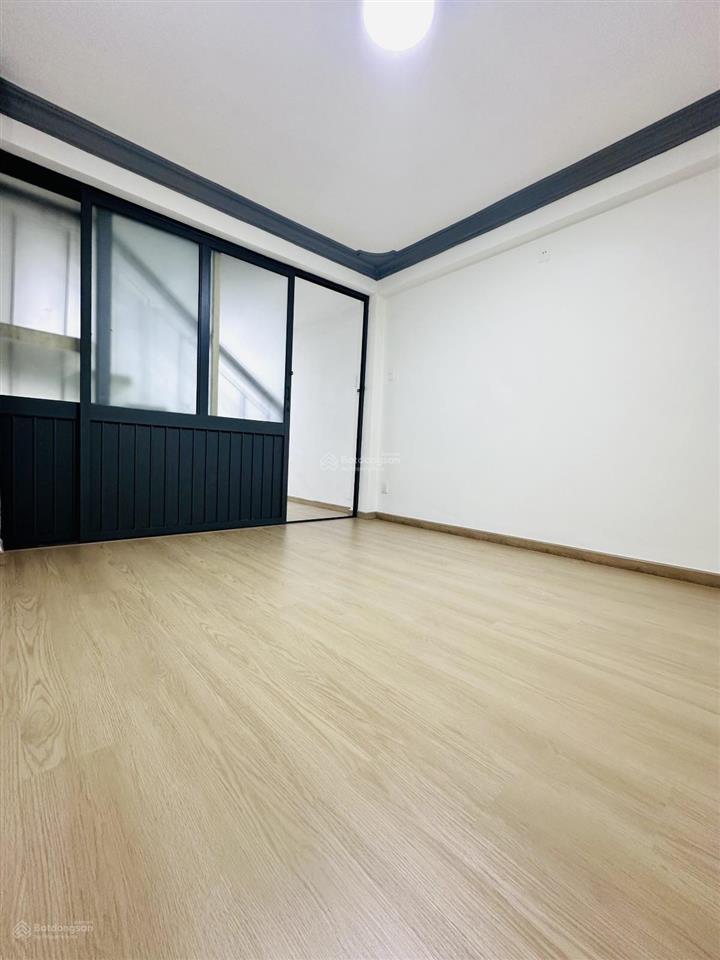 Nhà đẹp quận 10 cạnh phố đi bộ  33m2 4 tầng btct 5 pn chỉ 7 tỷ 4