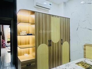 Vài bước ra mặt tiền nguyễn văn cừ quận 1  31m2 4 tầng 5 pn  chỉ 6 tỷ 6 tl mạnh