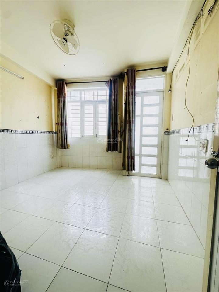 Gấp bán nhà hẻm 594 sư vạn hạnh quận 10  25m2 ngang 3m5 5 tầng  5 tỷ 3
