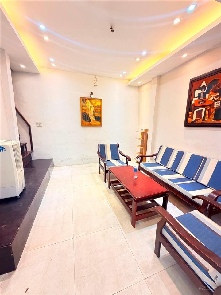 Cạnh lancaster  hẻm 4m  nguyễn trãi quận 1 32m2 ngang 8m 2 tầng  7 tỷ