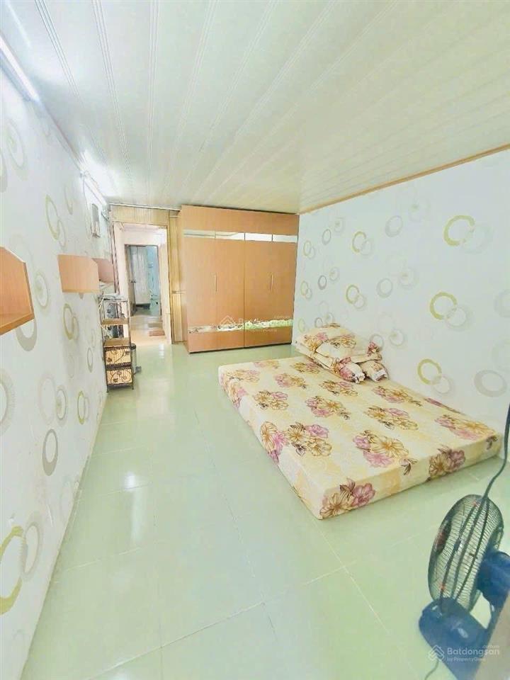 Gấp bán  nhà nguyễn trãi quận 1 42m2 3 tầng 5 pn  7 tỷ 2 thương lượng
