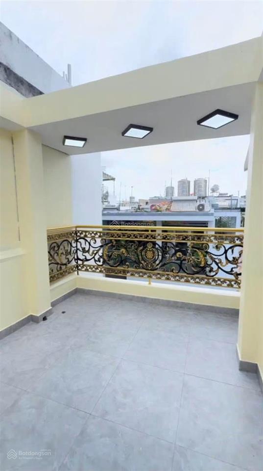 Nhà đẹp  hxh lê hồng phong quận 10 39m2 5 tầng 5 pn  8 tỷ x