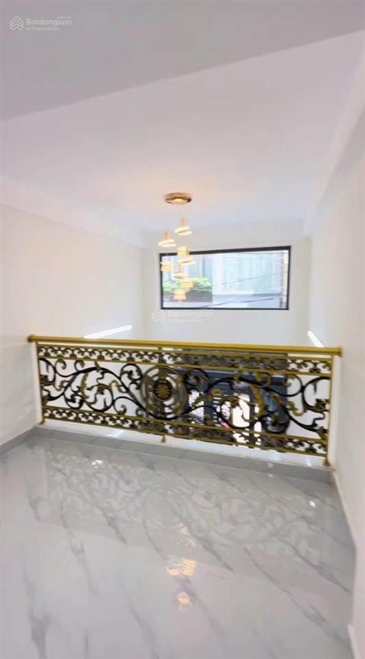 Nhà đẹp  hxh lê hồng phong quận 10 39m2 5 tầng 5 pn  8 tỷ x