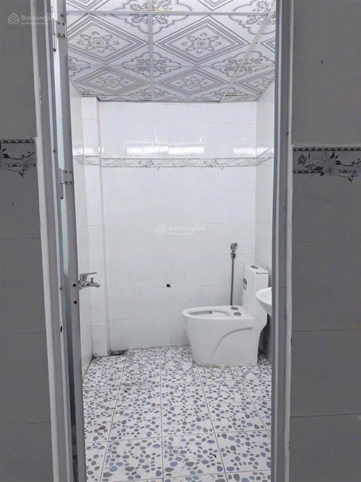 Bán đất tặng nhà 100m² kdc tứ hải  đường 8m thông  sổ sẵn sàng
