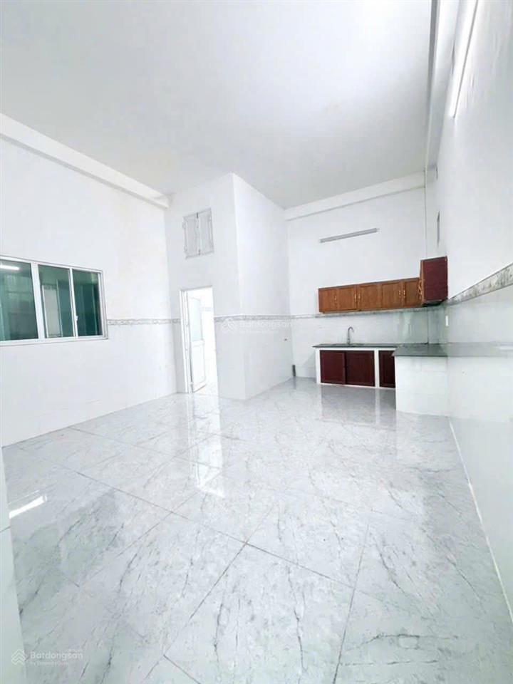 Bán đất tặng nhà 100m² kdc tứ hải  đường 8m thông  sổ sẵn sàng