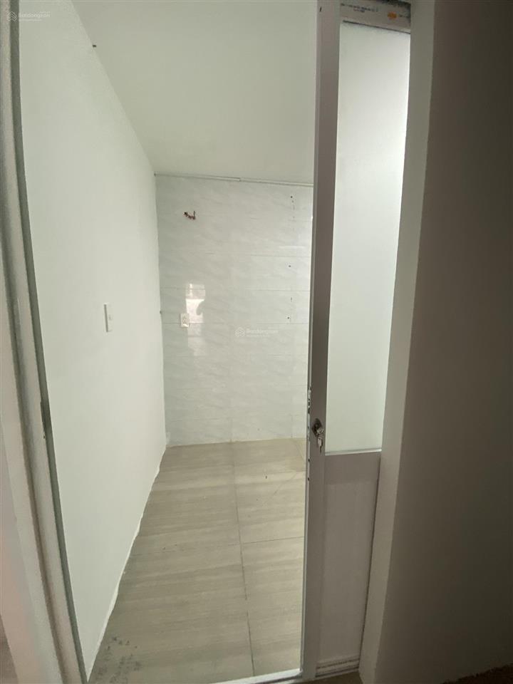 Cho thuê phòng trọ giá 1tr5/th kđt vạn phúc