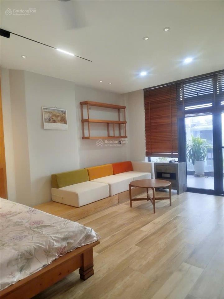 Chdv full nội thất trong kđt vạn phúc giá 12tr 100m2