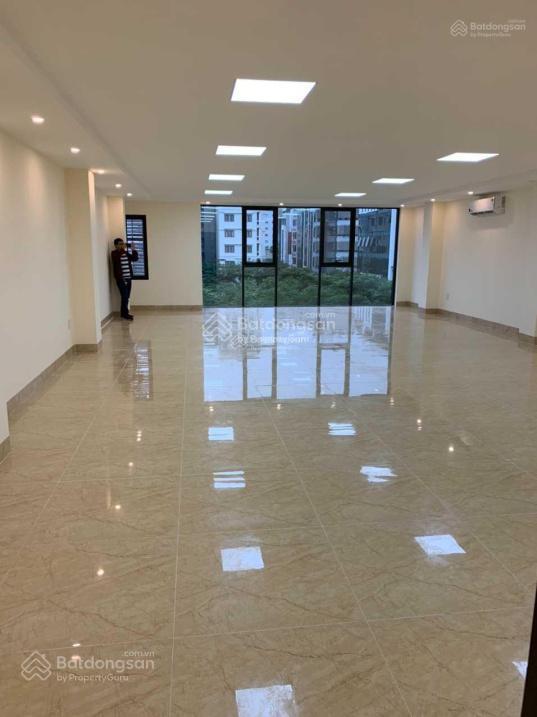 Cho thuê nhà mặt phố lê văn thiêm dt 60m² x 8t, mt 6,5m giá thuê 75tr/tháng, thông sàn, nhà đẹp.