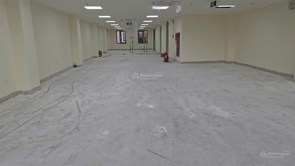 Thuê nhanh  nhà mặt phố ô đồng lâm cực đẹp