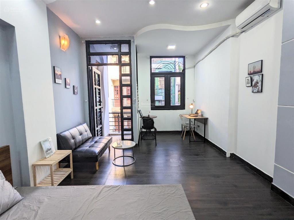 Căn 01 phòng ngủ cạnh bên metro tân cảng  vinhome central park