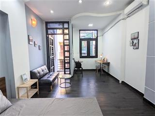 Căn 01 phòng ngủ cạnh bên metro tân cảng  vinhome central park