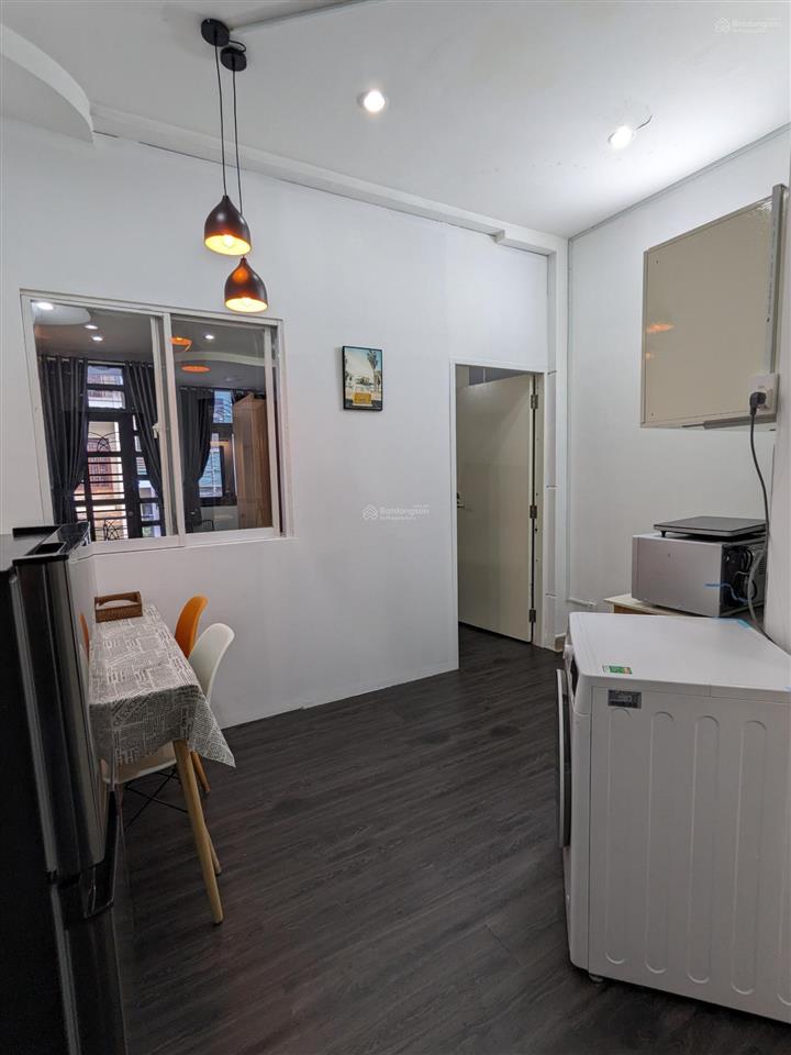 Căn 01 phòng ngủ cạnh bên metro tân cảng  vinhome central park