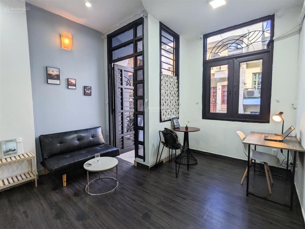 Căn 01 phòng ngủ cạnh bên metro tân cảng  vinhome central park