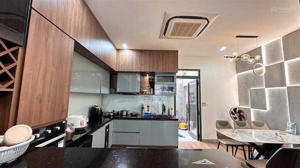 Bán nhà đẹp gói 8 mỹ gia nha trang, lk8.10, hướng đông nam, sân vườn, giá 8 tỷ