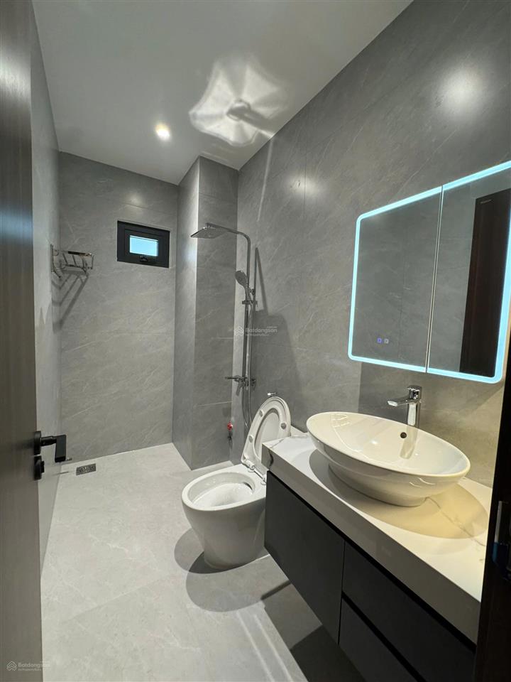 Bán nhà phố mỹ gia nha trang 100m2, full nội thất, đang cho thuê 45tr/tháng, giảm còn 8,5 tỷ