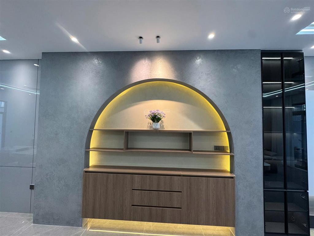 Bán nhà phố mỹ gia nha trang 100m2, full nội thất, đang cho thuê 45tr/tháng, giảm còn 8,5 tỷ