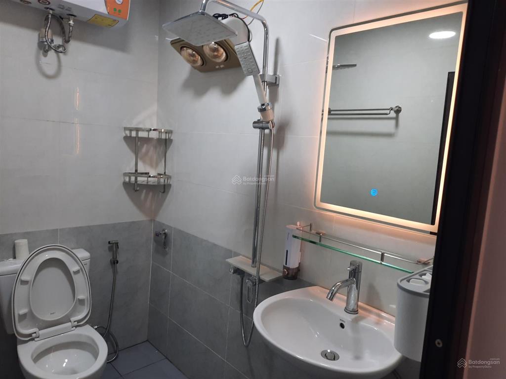 Cho thuê nhà riêng, 42m2, ngõ 150, đê trần khát chân