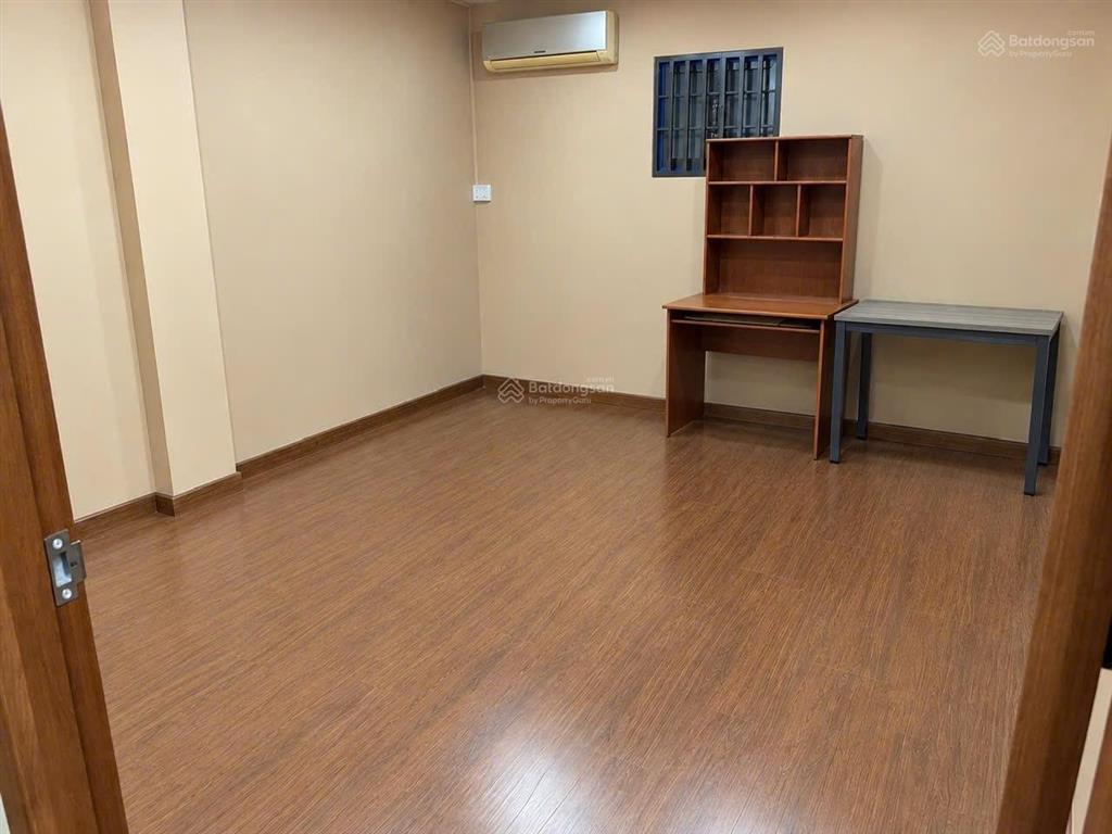 Bán nhà hxh vị trí đẹp, đường nguyễn văn nghi chỉ cách mặt tiền đường chính 20m