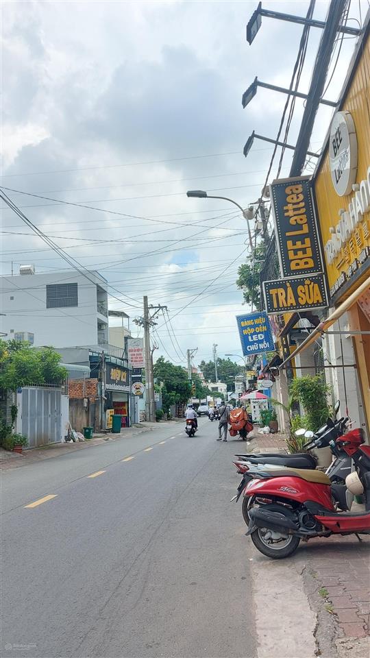 Chú ý chỉ 3.5 tỷ/85m2 ngay chợ tăng nhơn phú a lê văn việt dòng tiền 8tr/tháng ra mặt tiền 20m