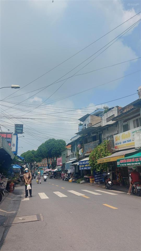 Nhà đẹp ngay hoa lư quang trung, chợ kiến thiết coopmart 80m² đường oto vị trí đẹp tốt chỉ 5.85 tỷ