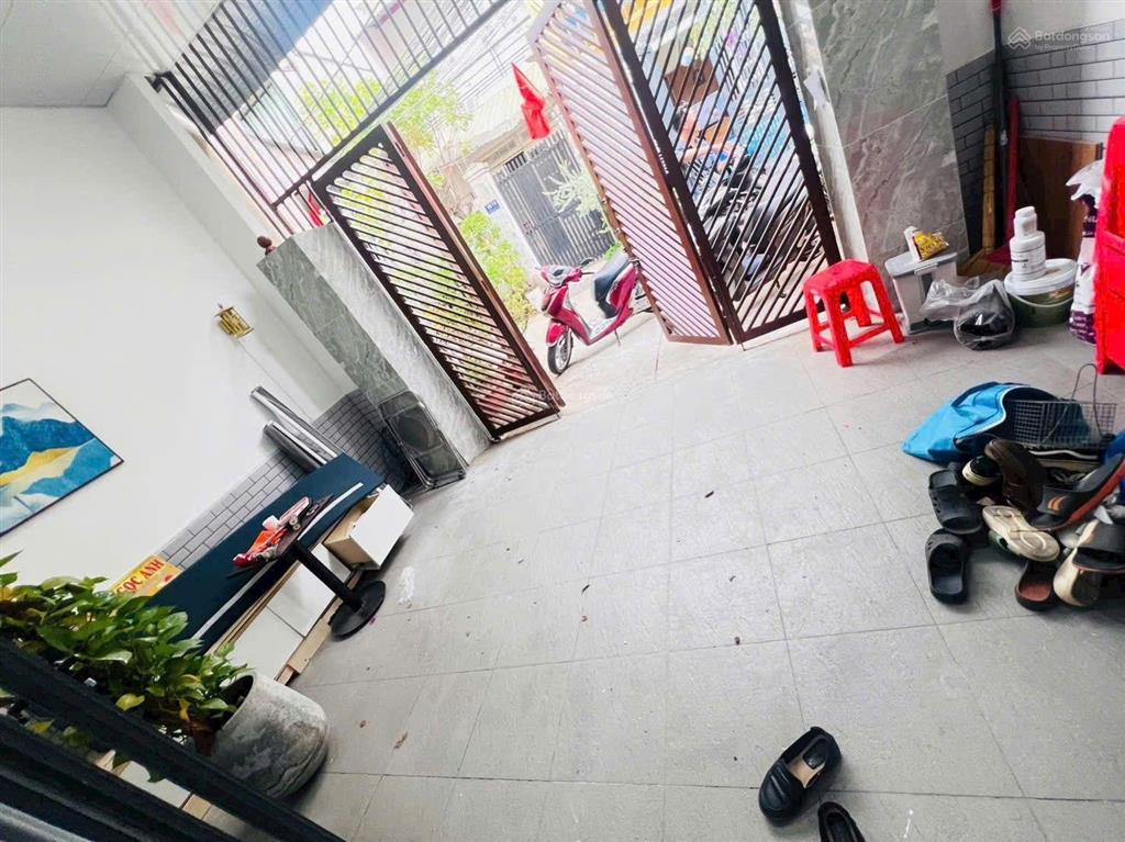 Nhà đẹp ngay hoa lư quang trung, chợ kiến thiết coopmart 80m² đường oto vị trí đẹp tốt chỉ 5.85 tỷ