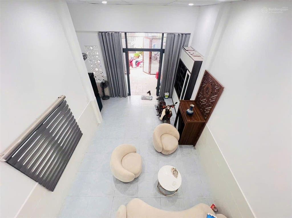 Nhà đẹp ngay hoa lư quang trung, chợ kiến thiết coopmart 80m² đường oto vị trí đẹp tốt chỉ 5.85 tỷ