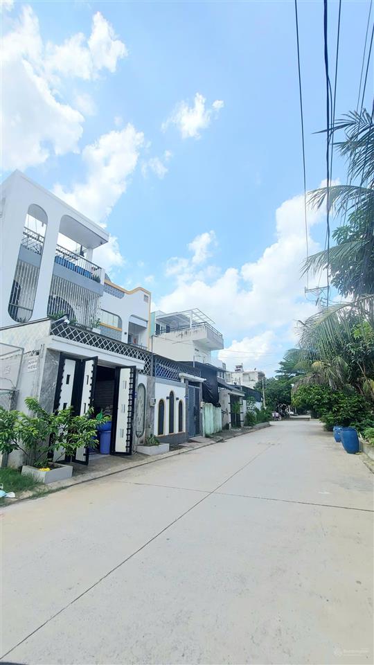 Đất đường 2 ra lê văn việt 300m chợ hiệp phú 500m ô tô thông khu nhà phố đẹp giá tốt 5.2 tỷ/120m2