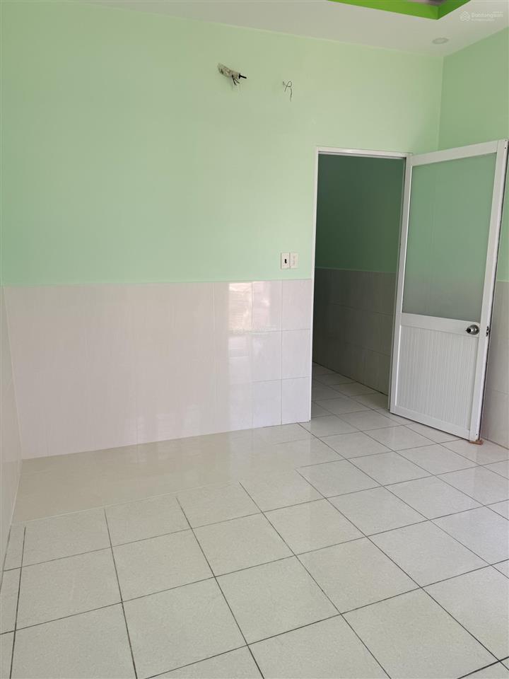 Chính chủ hạ 200 triệu bán nhà q6, đ. văn thân
