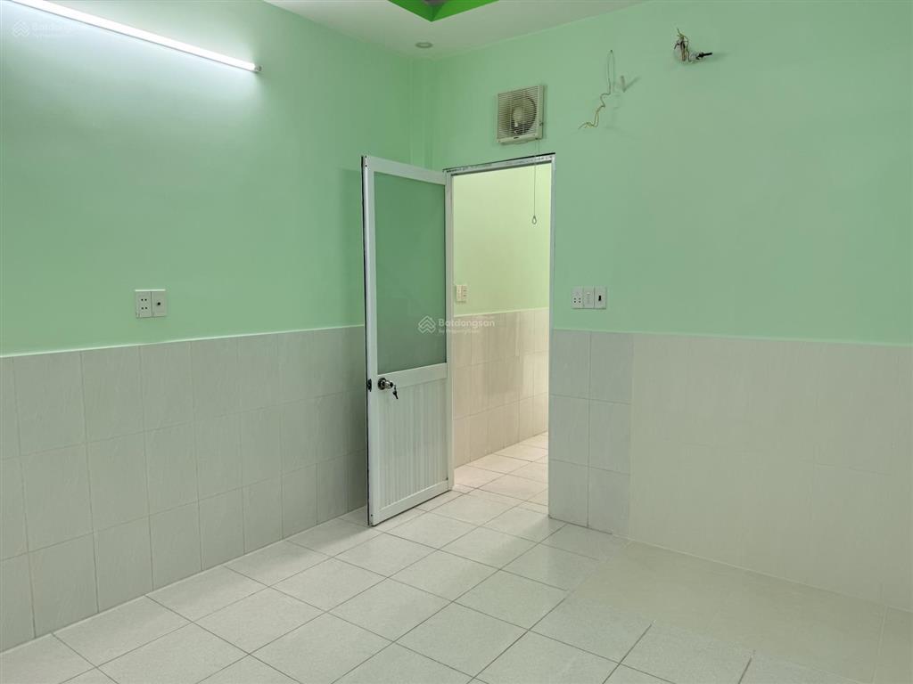 Chính chủ hạ 200 triệu bán nhà q6, đ. văn thân